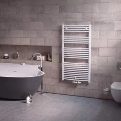 Ximax Badheizkörper Alpha-C Mittenanschluss 1454 Mm X 700 Mm Weiß 917 Watt