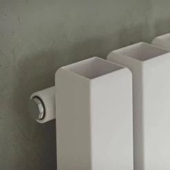 Ximax Raumheizkörper Erupto Quadrat 600 Mm X 585 Mm Weiß 680 Watt -Hausheizung Geschäft 364686 2124 2